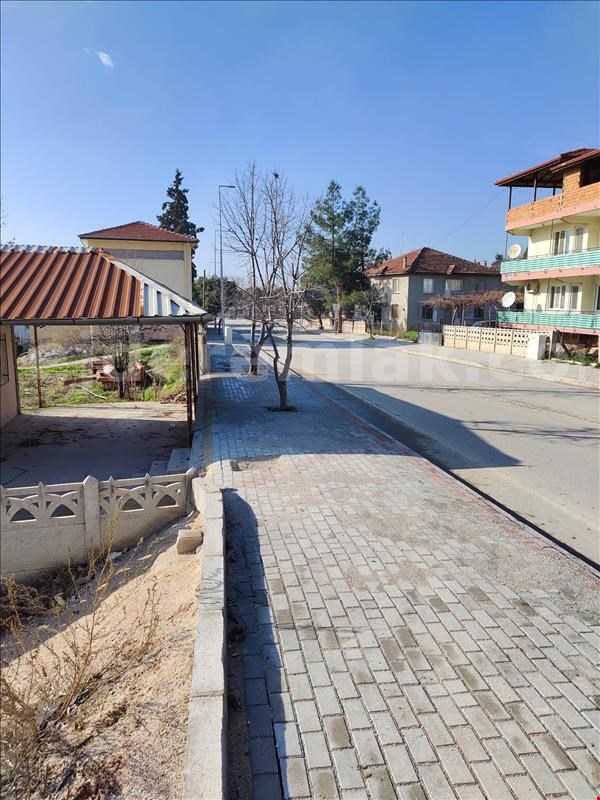 Denizli Honaz Kaklık Mah. Köy içi Yolu Lise Altı Satılık Arsa 427 m2 950 Bin TL 
