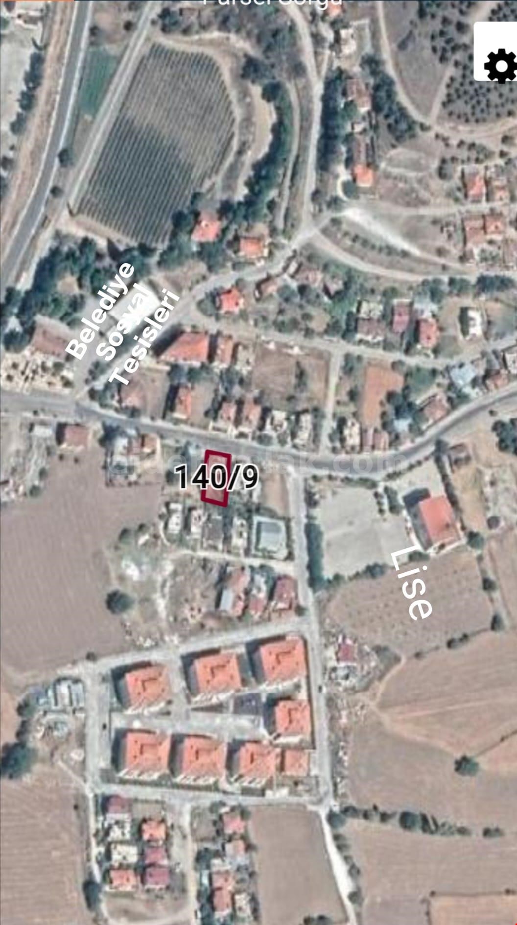 Denizli Honaz Kaklık Mah. Köy içi Yolu Lise Altı Satılık Arsa 427 m2 950 Bin TL 